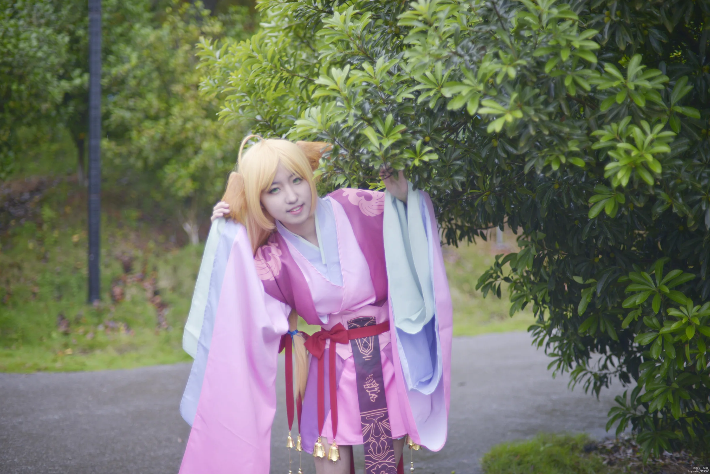 狐妖小红娘涂山苏苏（红红）COS写真