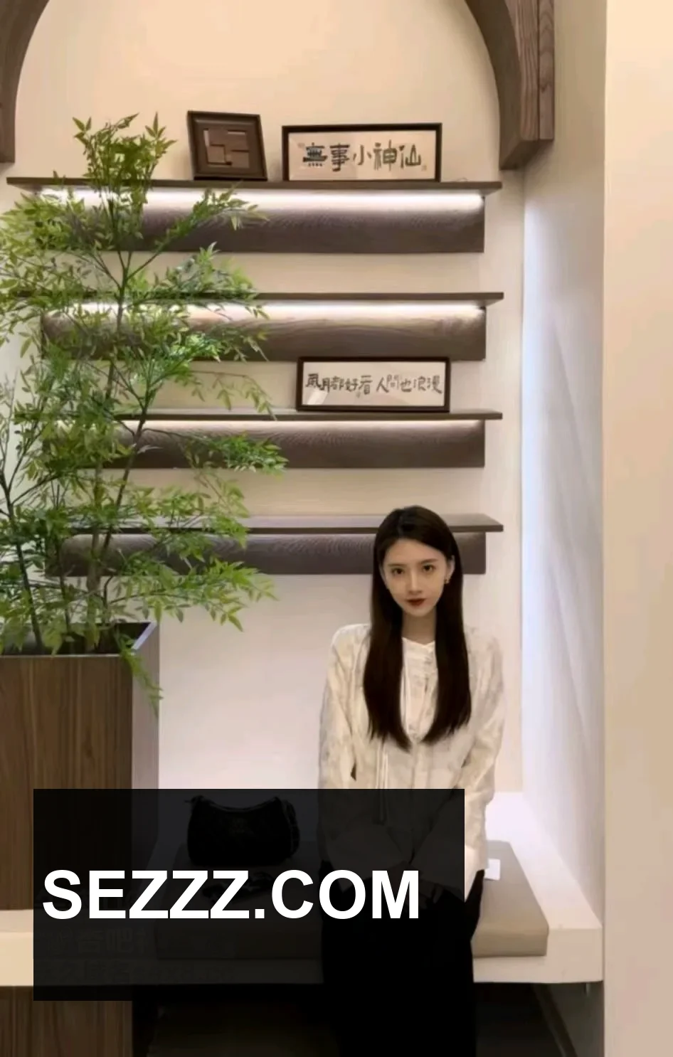 【北京】北京兼职的温柔妹子 B紧水多敏感可上门