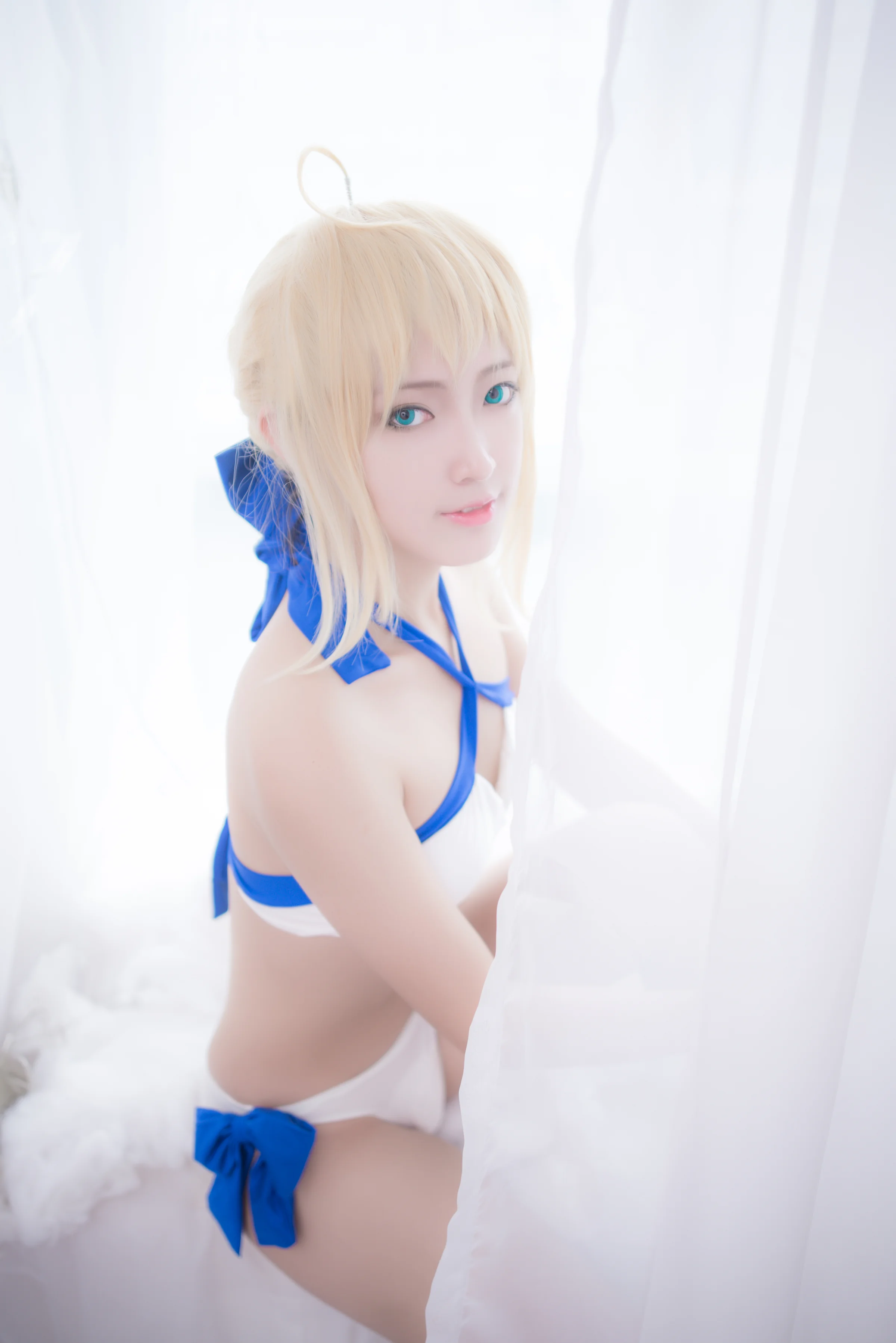 FGO 阿尔托莉亚泳装ver.COS写真