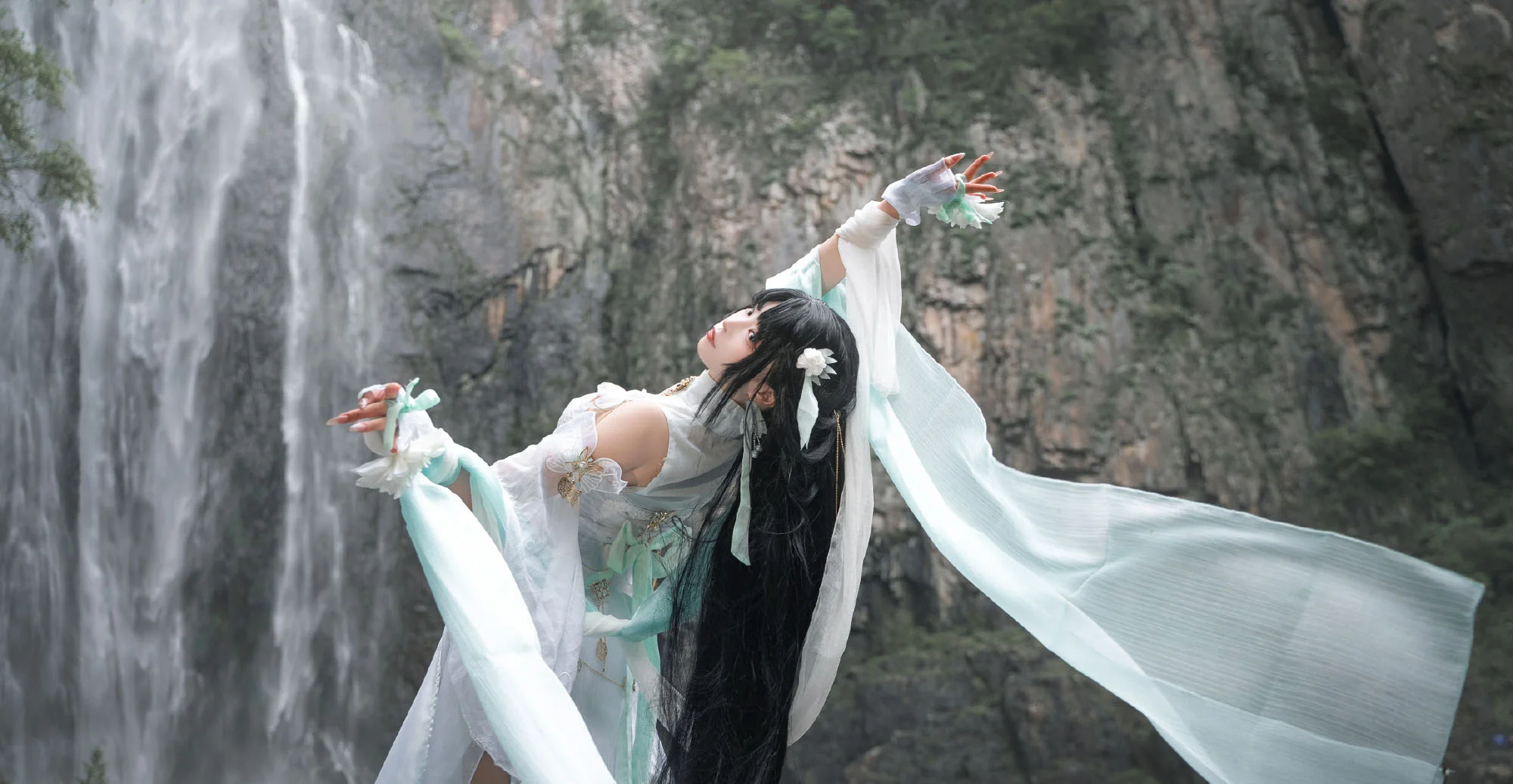 《逆水寒》素问COS写真