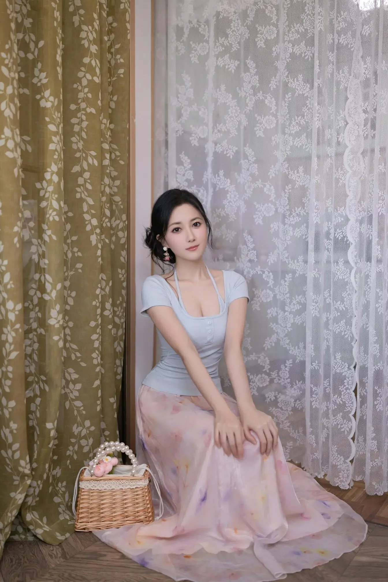 [XIUREN秀人网] 2025.08.15 NO.10656 鱼子酱Fish｜高清图片集