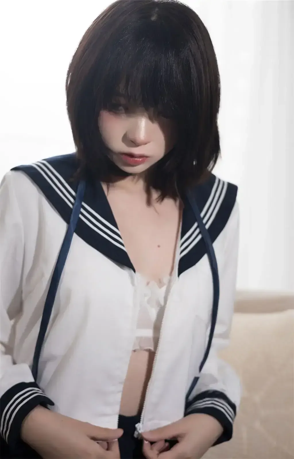 疯猫ss – 制服JK过膝袜｜高清图片集