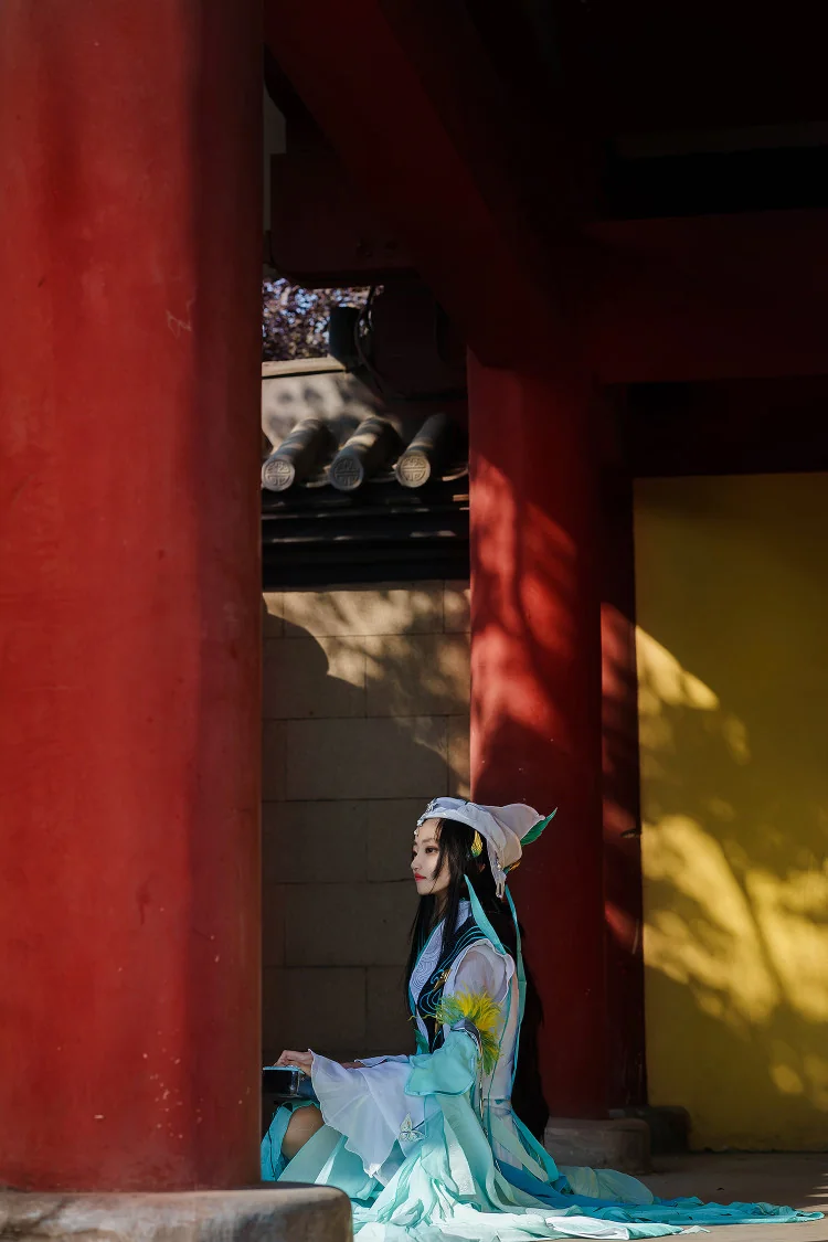 剑侠情缘网络版三 燕云琴娘COS写真