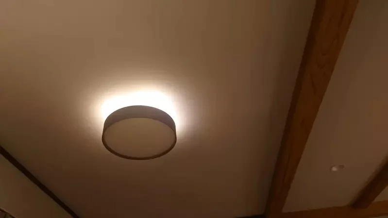 讓家裡小朋友過份注視的《天花板燈具》抬頭一看這不就是日全蝕嘛！？｜高清图片集