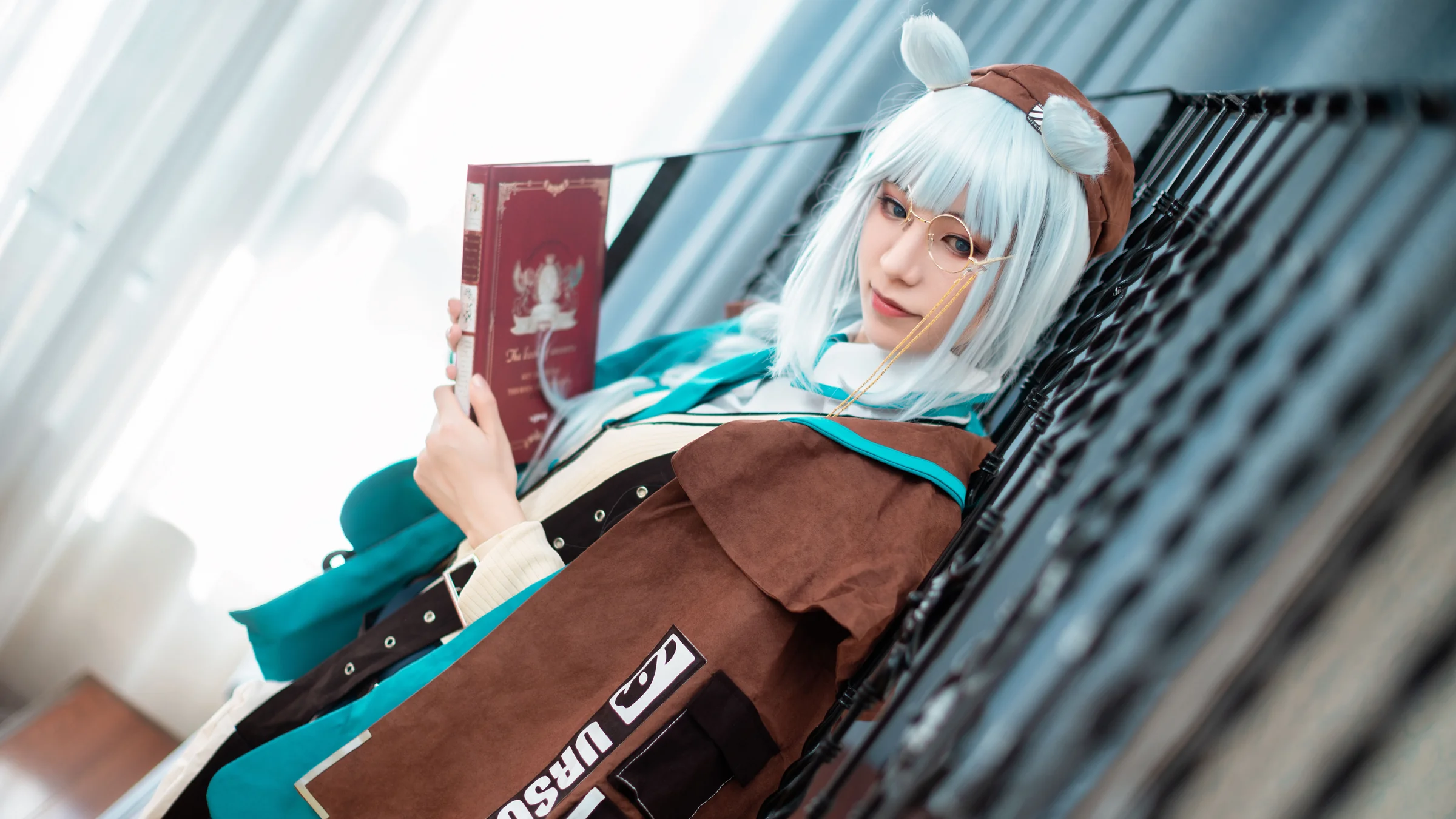 明日方舟 真理COS写真
