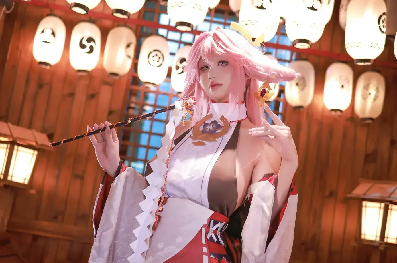 桜满三时 – 原神 八重神子｜高清图片集
