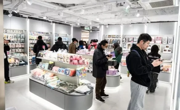 在二次元浓度最高的上海，品牌线下店又卷出新高度｜高清图片集