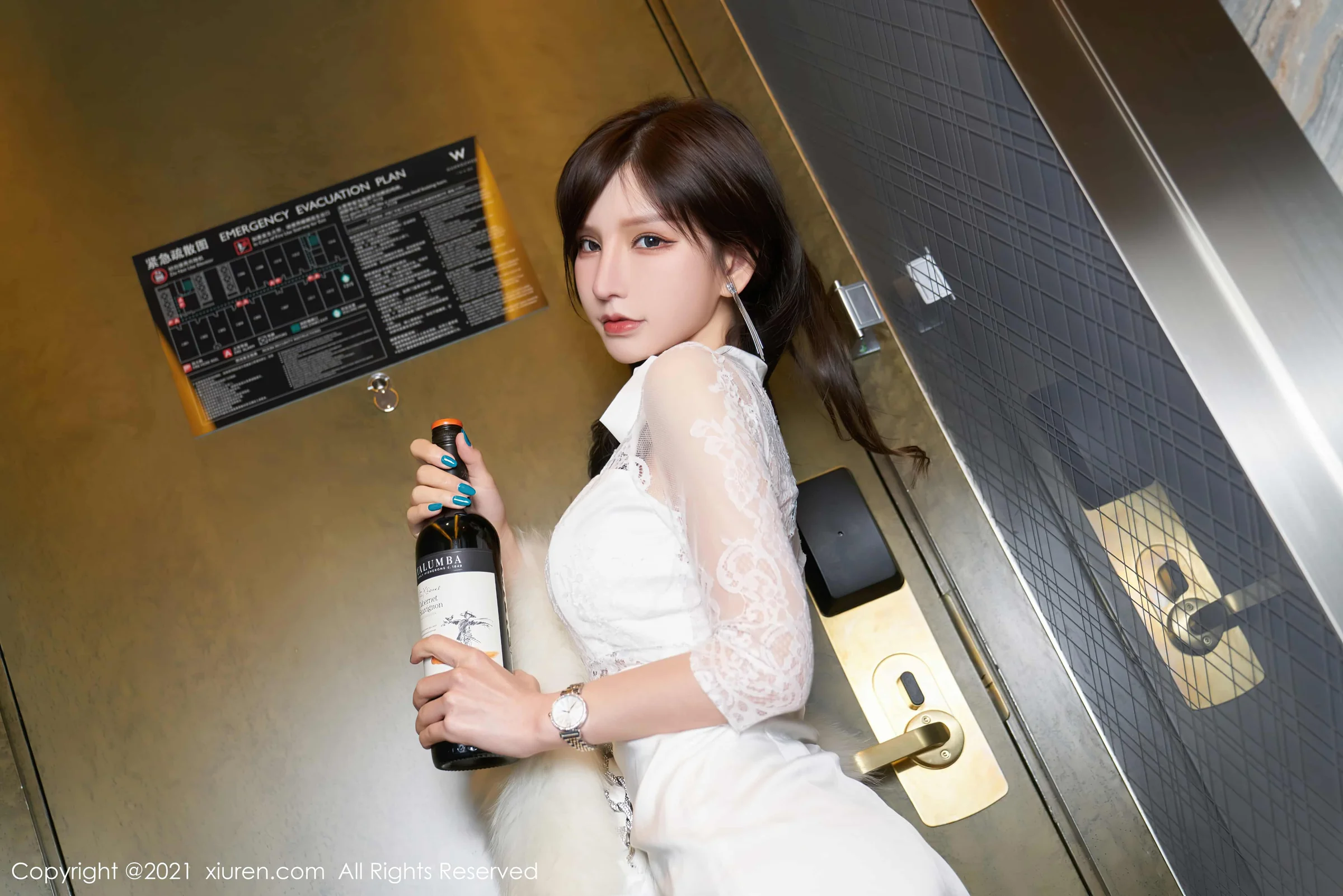 [秀人网]美媛馆 2021-03-22 Vol.3230 周于希Sandy｜高清图片集