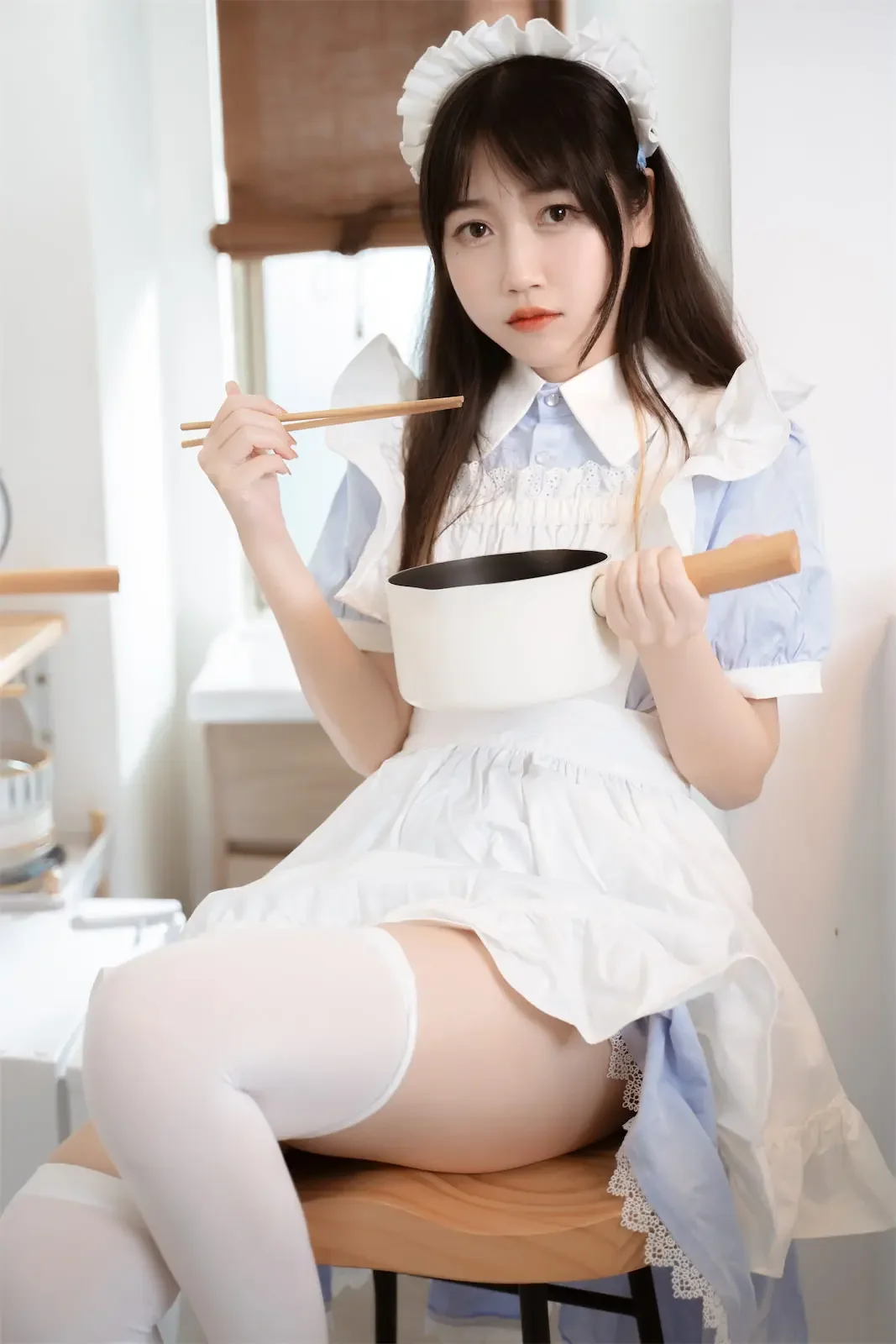 不呆猫 – 厨房小女仆｜高清图片集