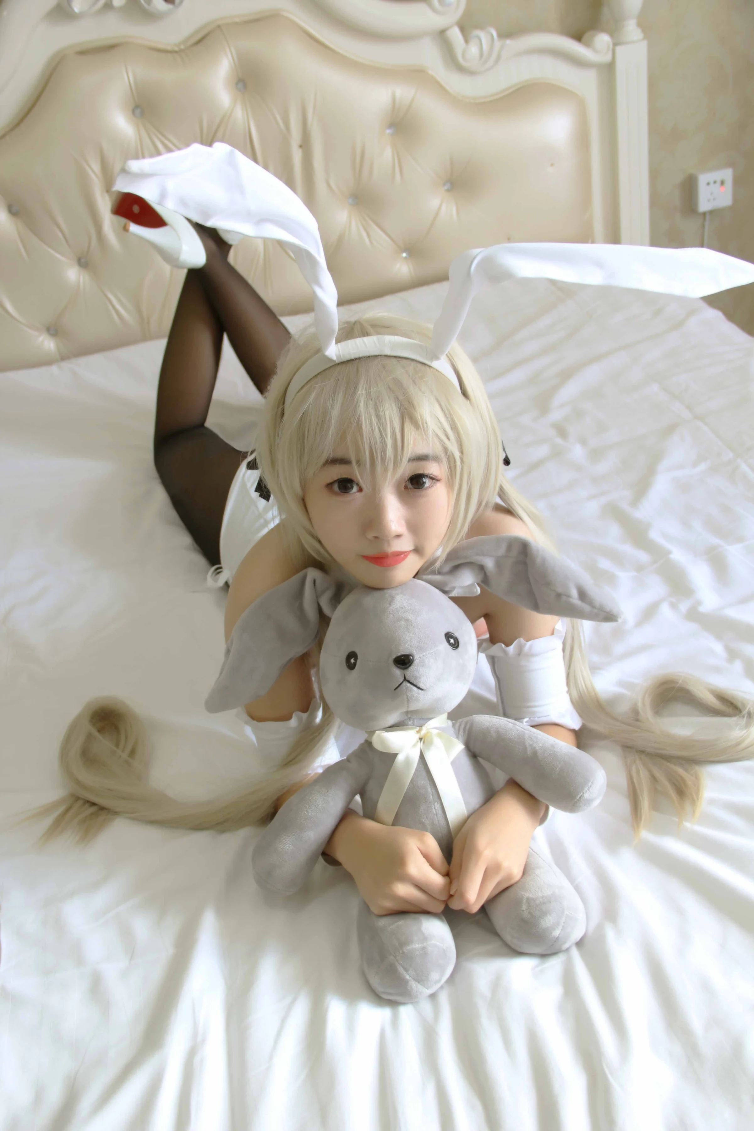 缘之空春日野穹兔女郎COS写真