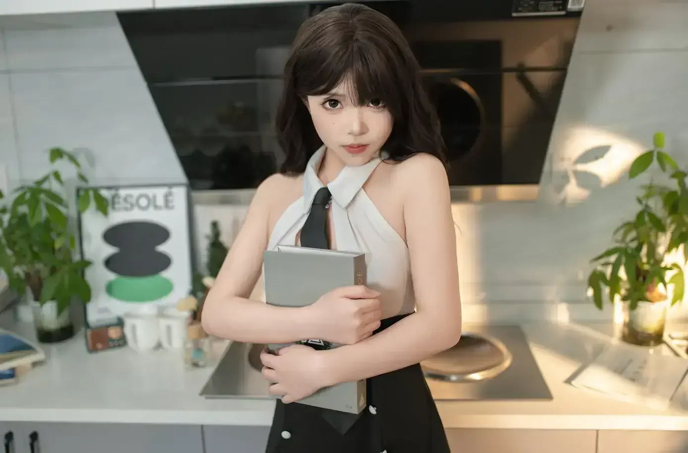 Bangni邦尼 – 小职员｜高清图片集