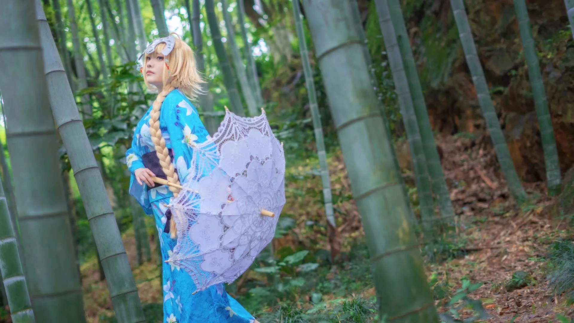 《Fate/Grand Order》夏日祭。贞德（Alter）COS写真