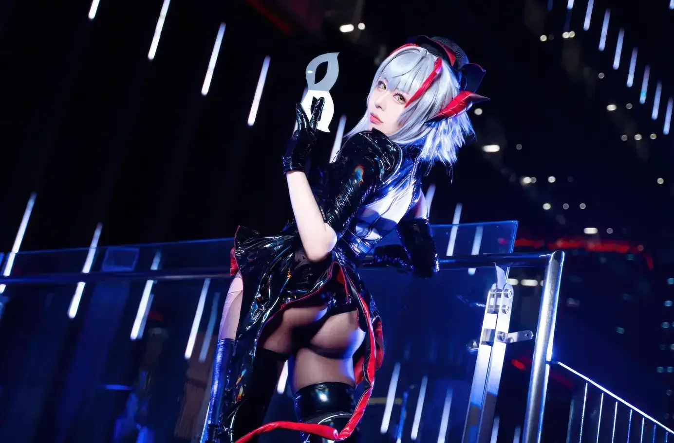 虎森森 – 明日方舟 怪盗W｜高清图片集