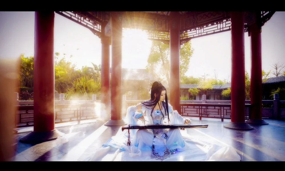 剑侠情缘网络版叁高绛婷COS写真
