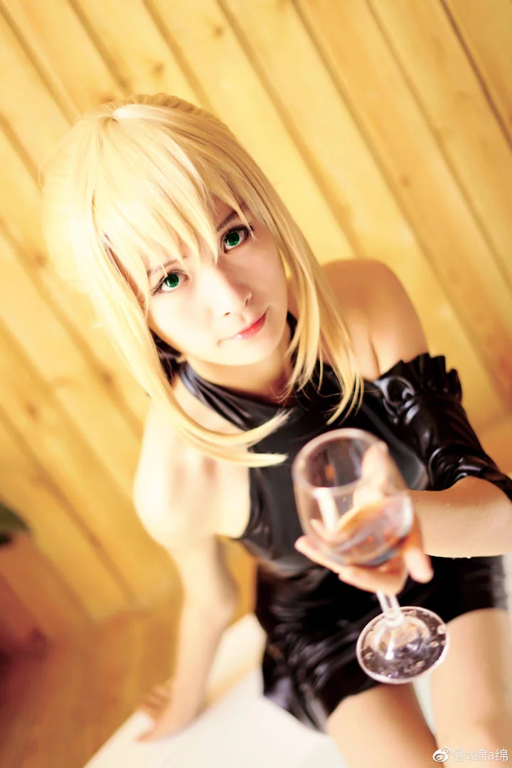 TYA事务所 Fate/Stay Night saber COS写真