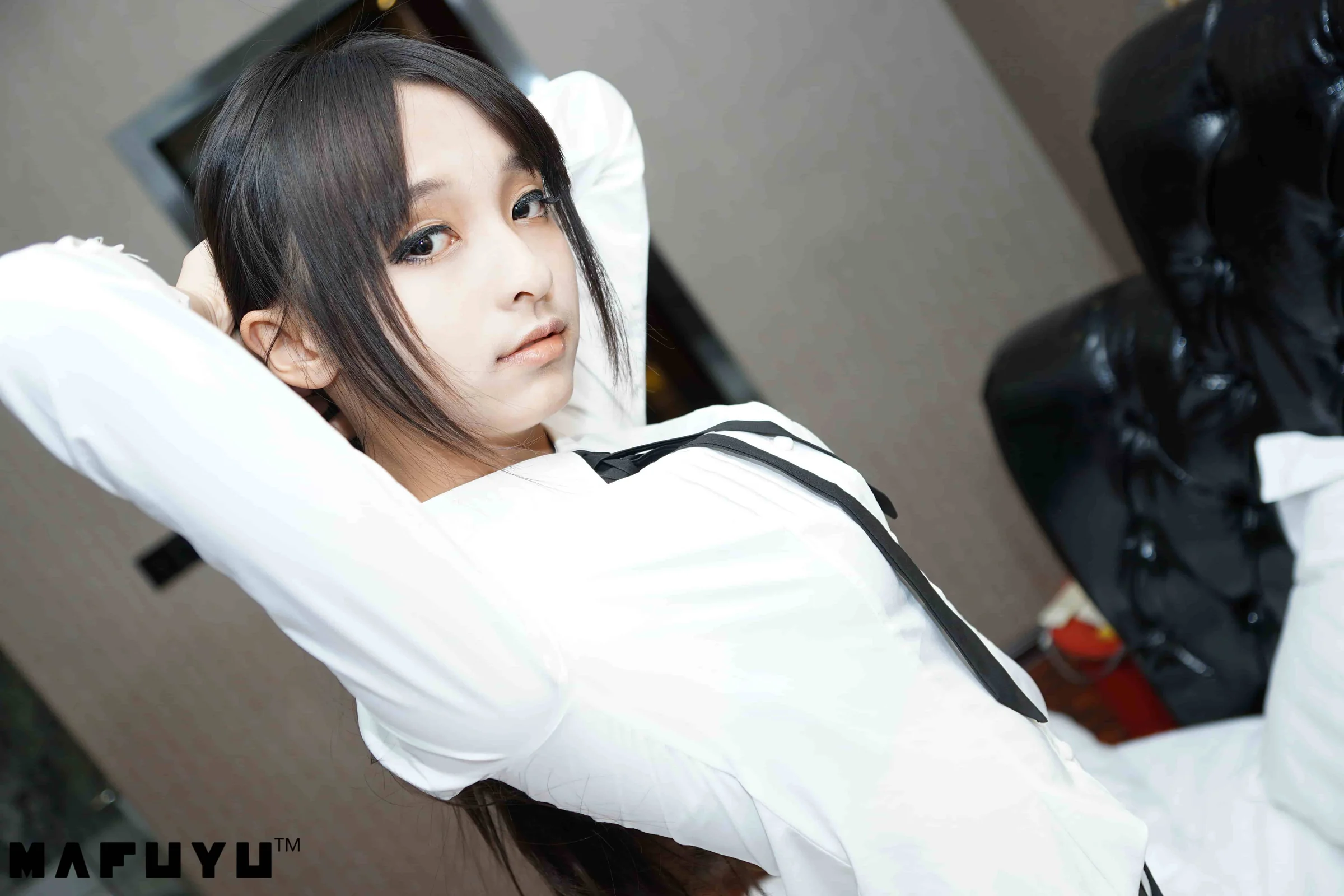神楽坂真冬 – OL写真系列套图[101P]