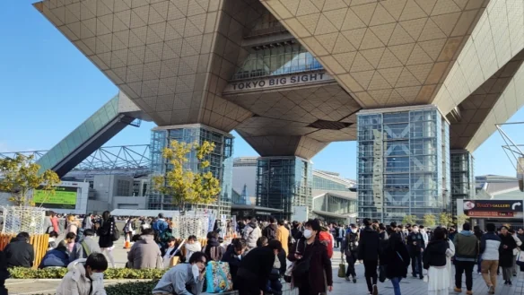 Comiket 107两天吸引30万人次！创下疫情后新高度｜高清图片集