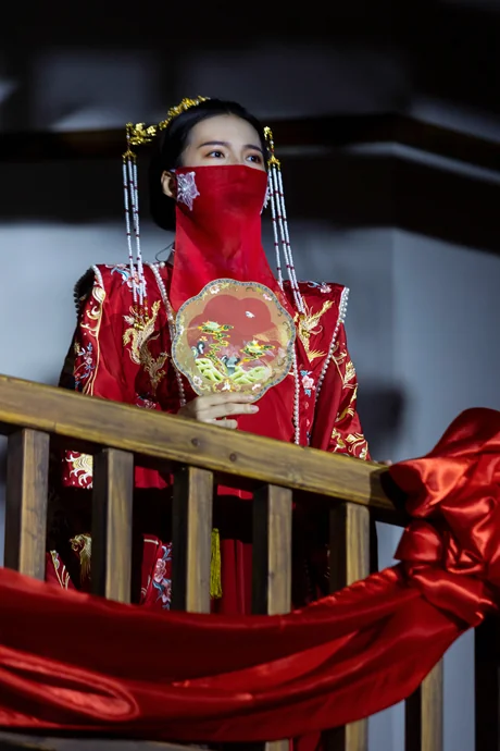 观众穿戏服 演绎年轻态徽文化｜高清图片集