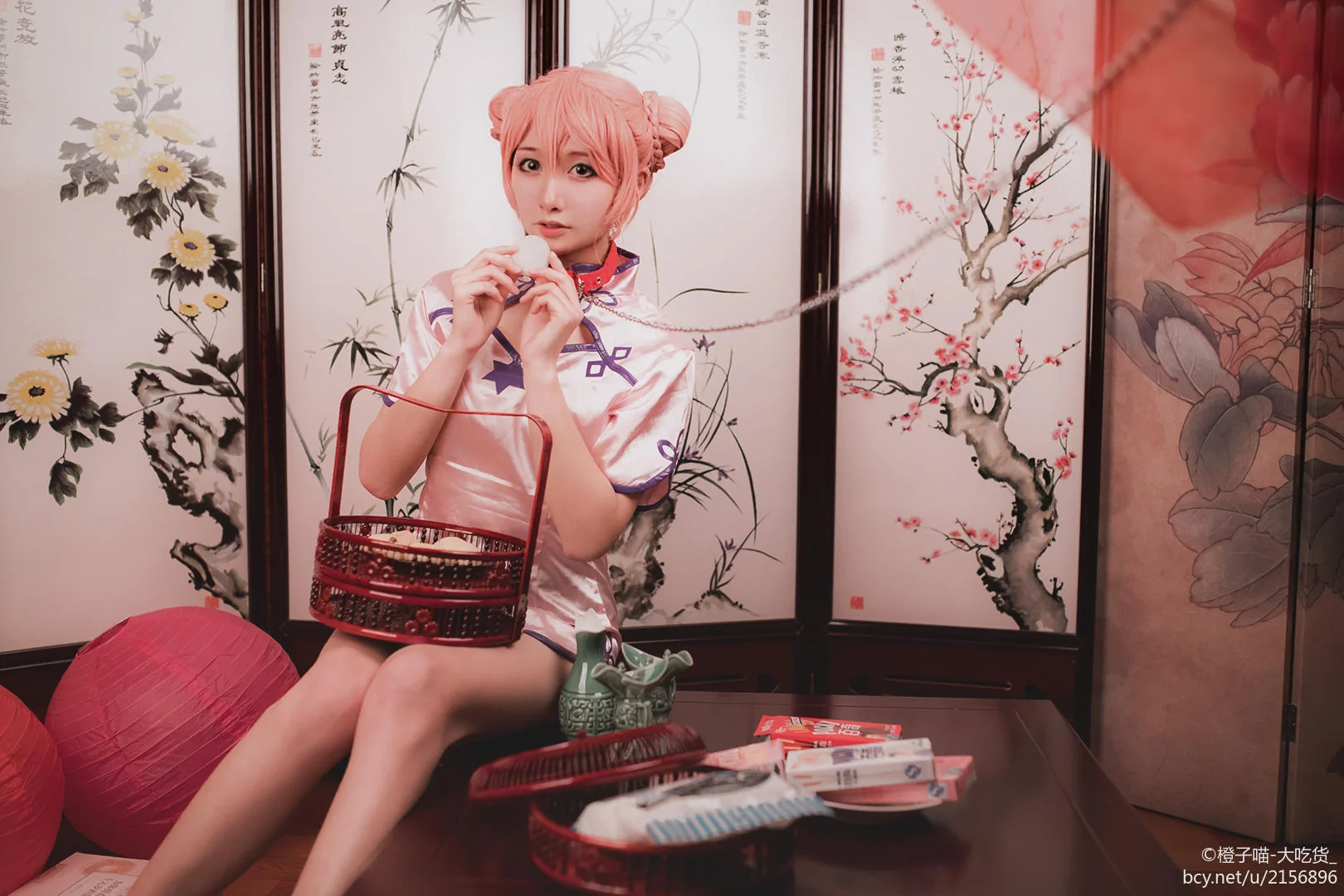 歌留多COS写真，新年就是要吃吃吃呀