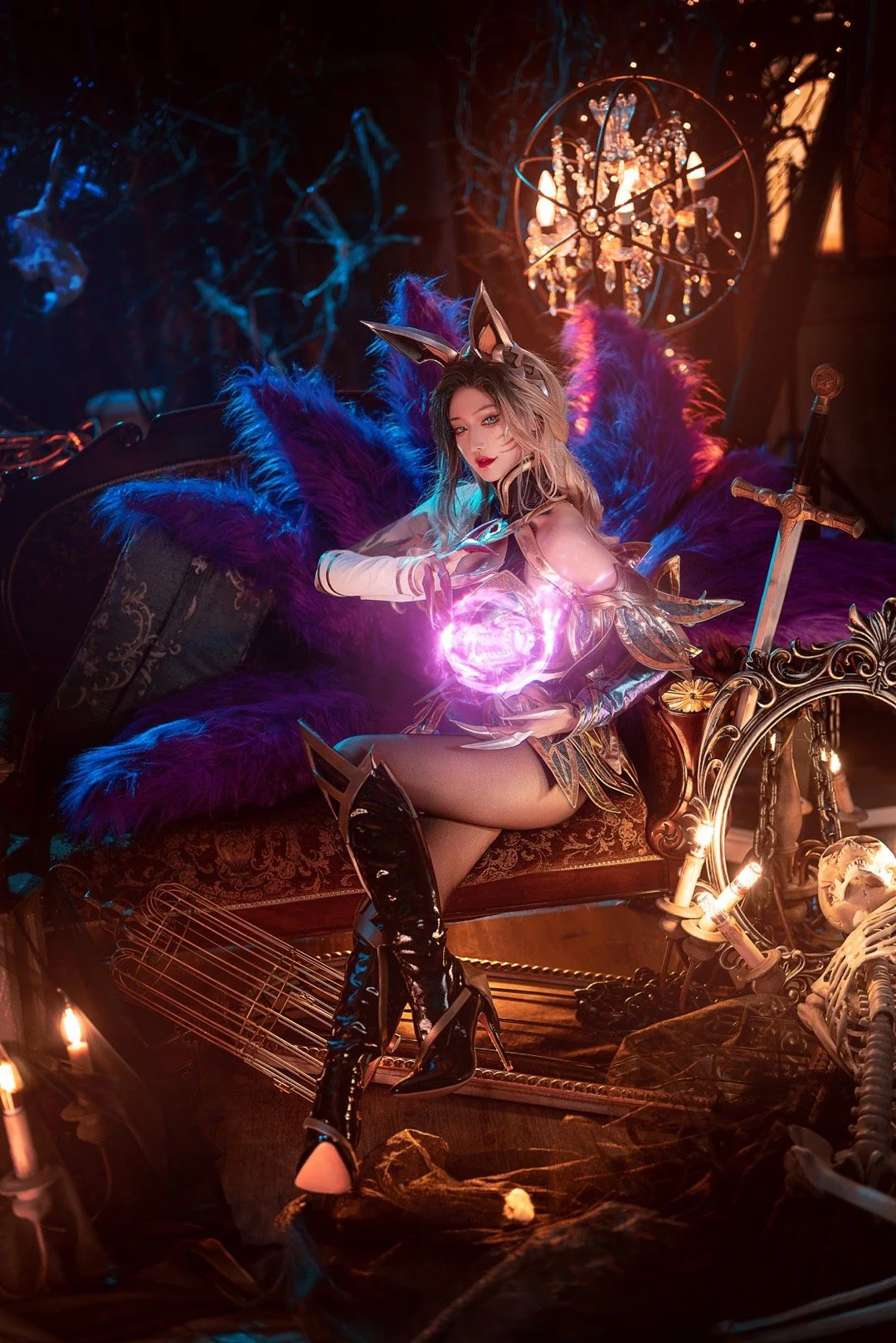 《英雄联盟》魔女阿狸COS写真