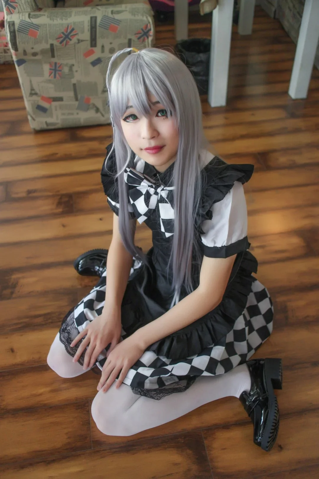 潜行吧奈亚子COS写真
