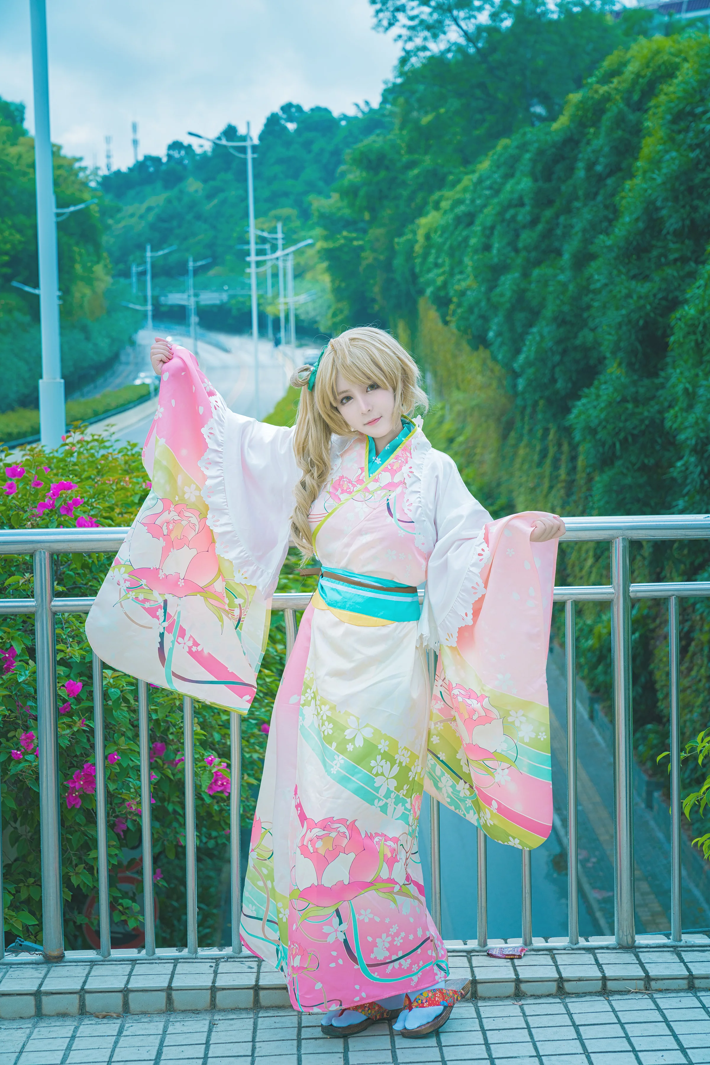 正月和服未觉醒 南小鸟 ver. COS写真