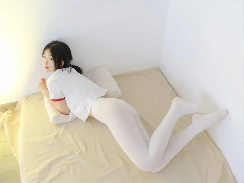 森萝财团 小樱-03E 4K 白丝｜高清图片集