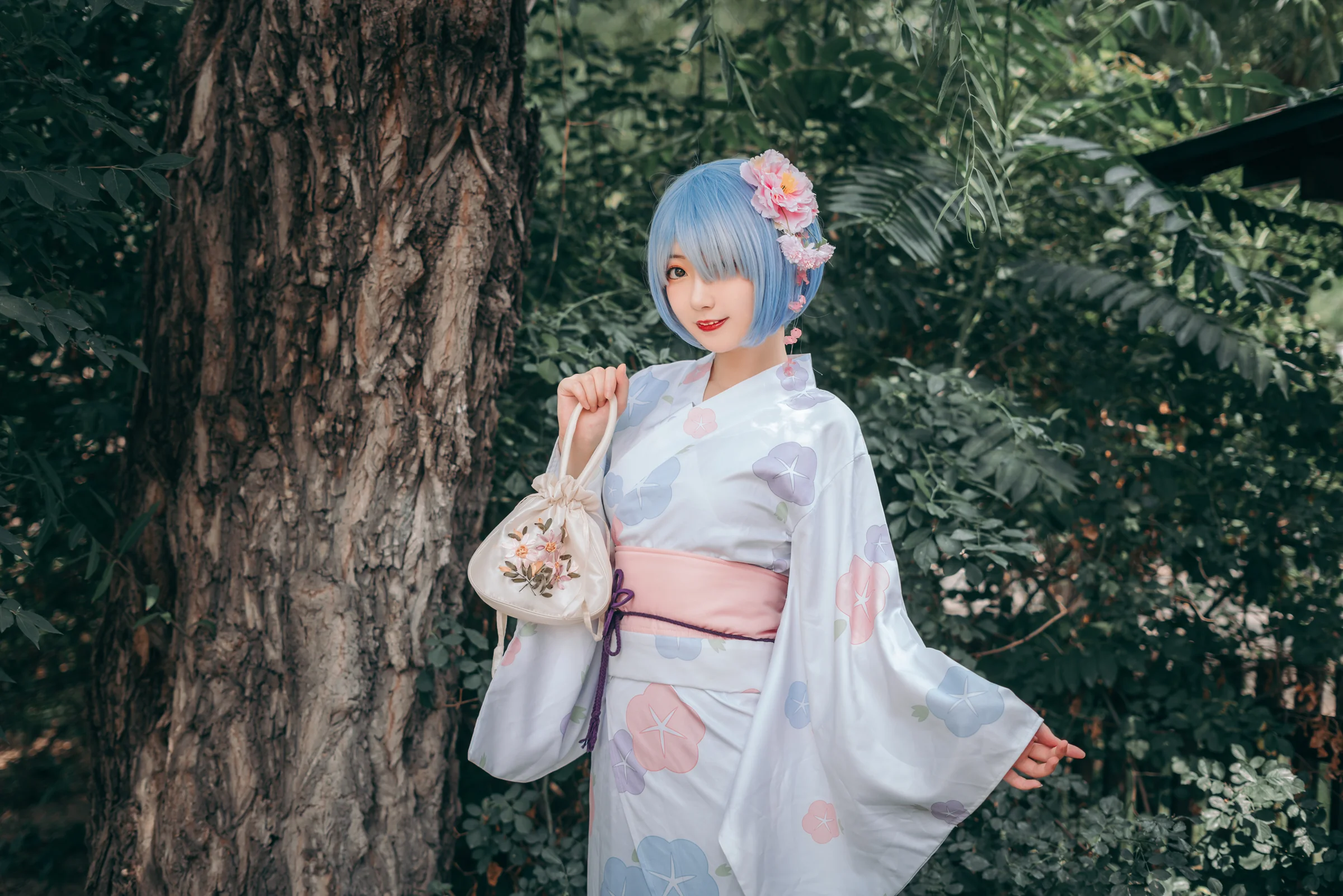 蕾姆COS写真 这一抹微笑由我来守护~