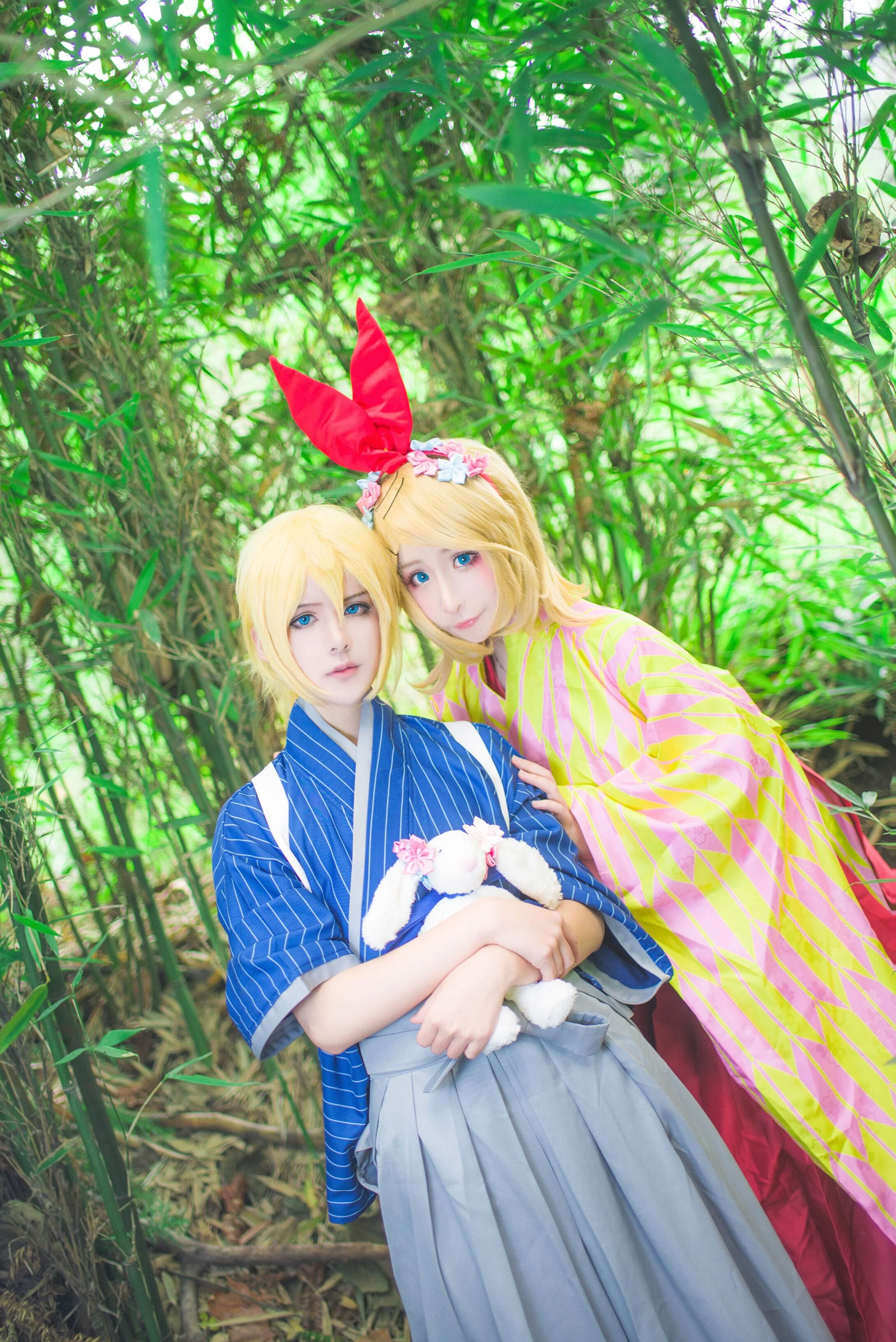 VOCALOID镜音连花色衣手办COS写真