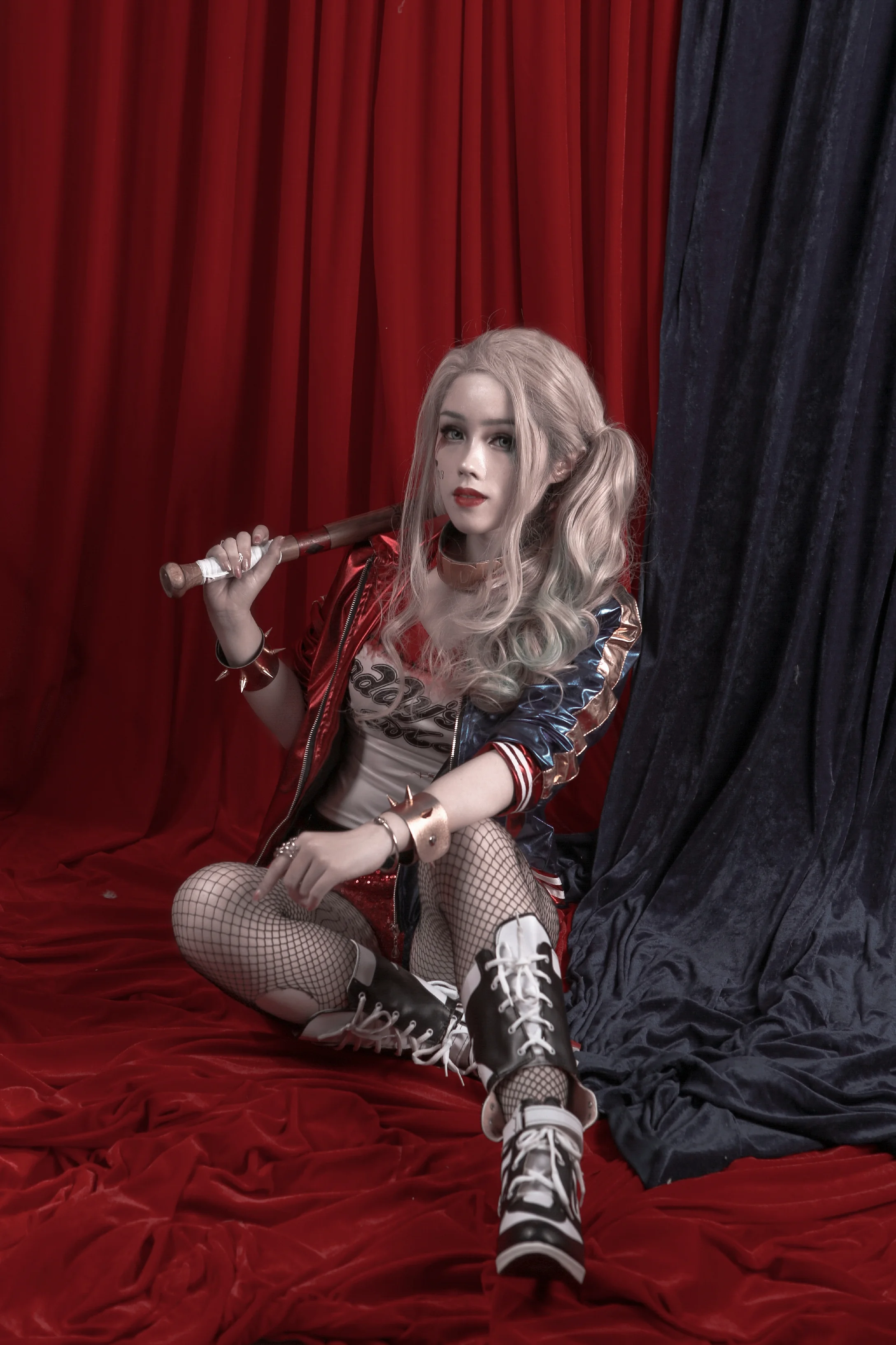【COS写真】Harley Quinn哈莉奎茵小丑女COS写真