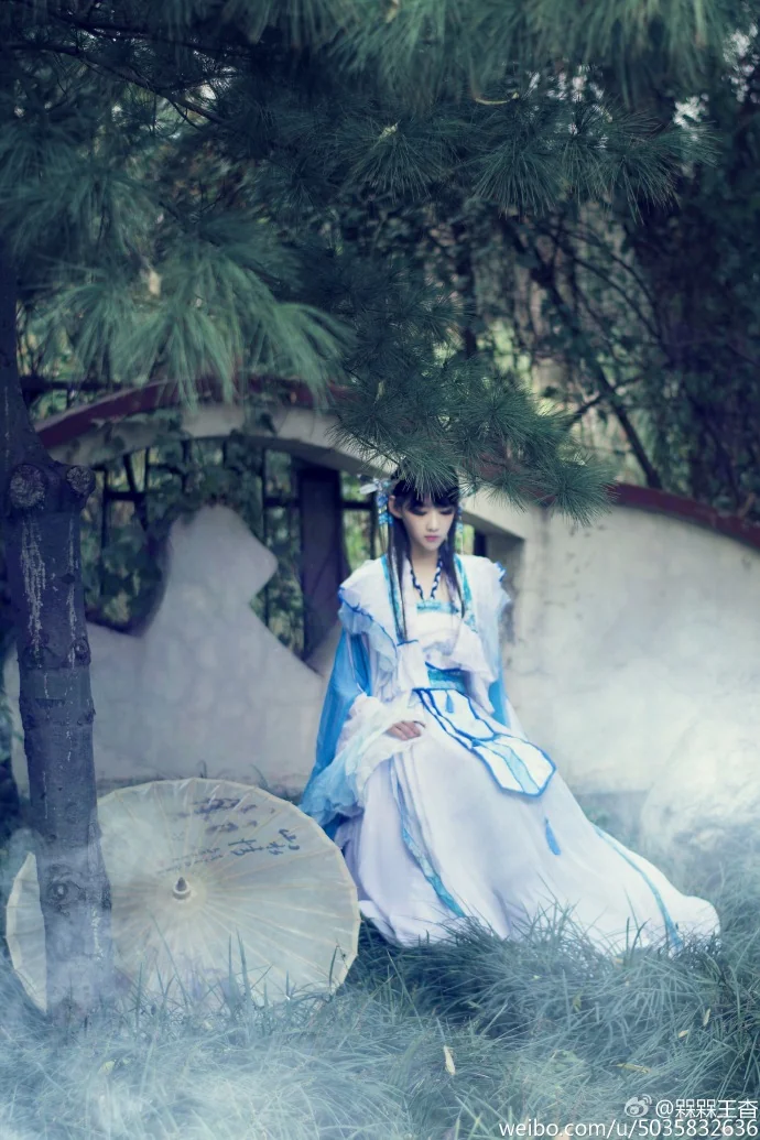 兰花拟人COS写真何日破胡虏，良人罢远征？