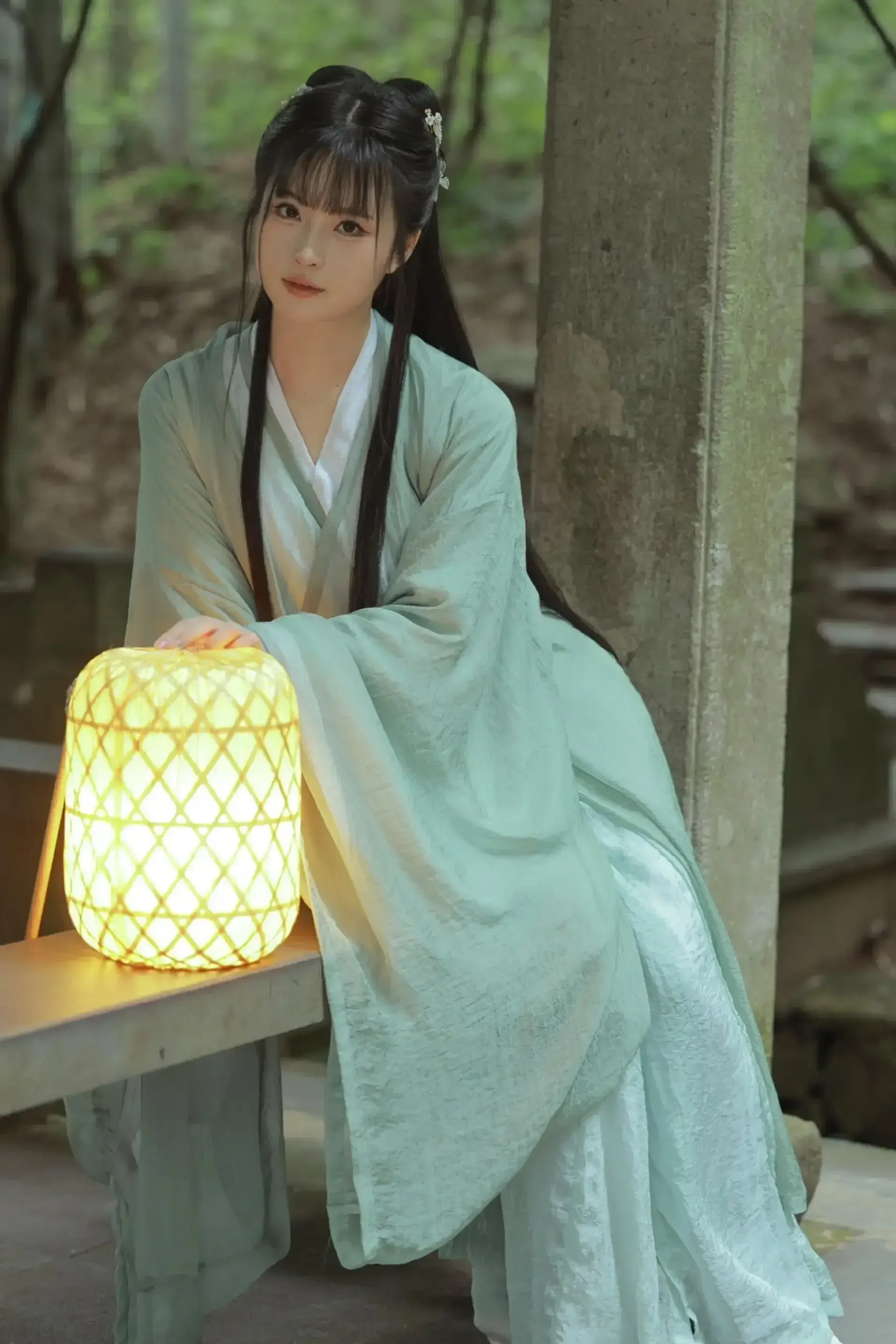 白莉爱吃巧克力 – 古风汉服｜高清图片集
