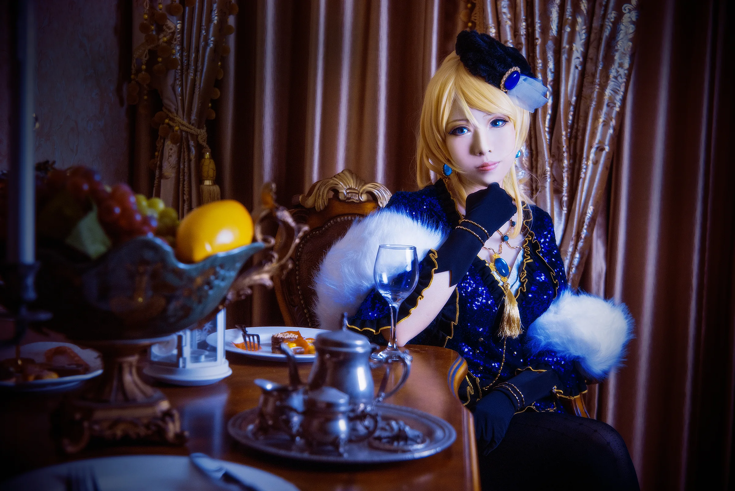 love live绚濑绘里钻石王老五COS写真
