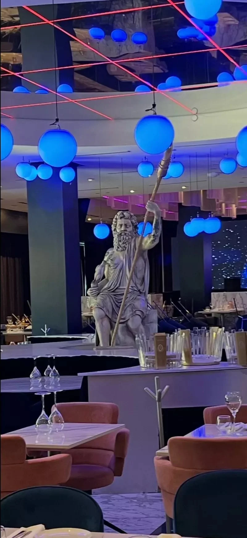 日本壽司師傅去《美國壽司店》看到裝潢超傻眼 美國網友給的解釋是……｜高清图片集