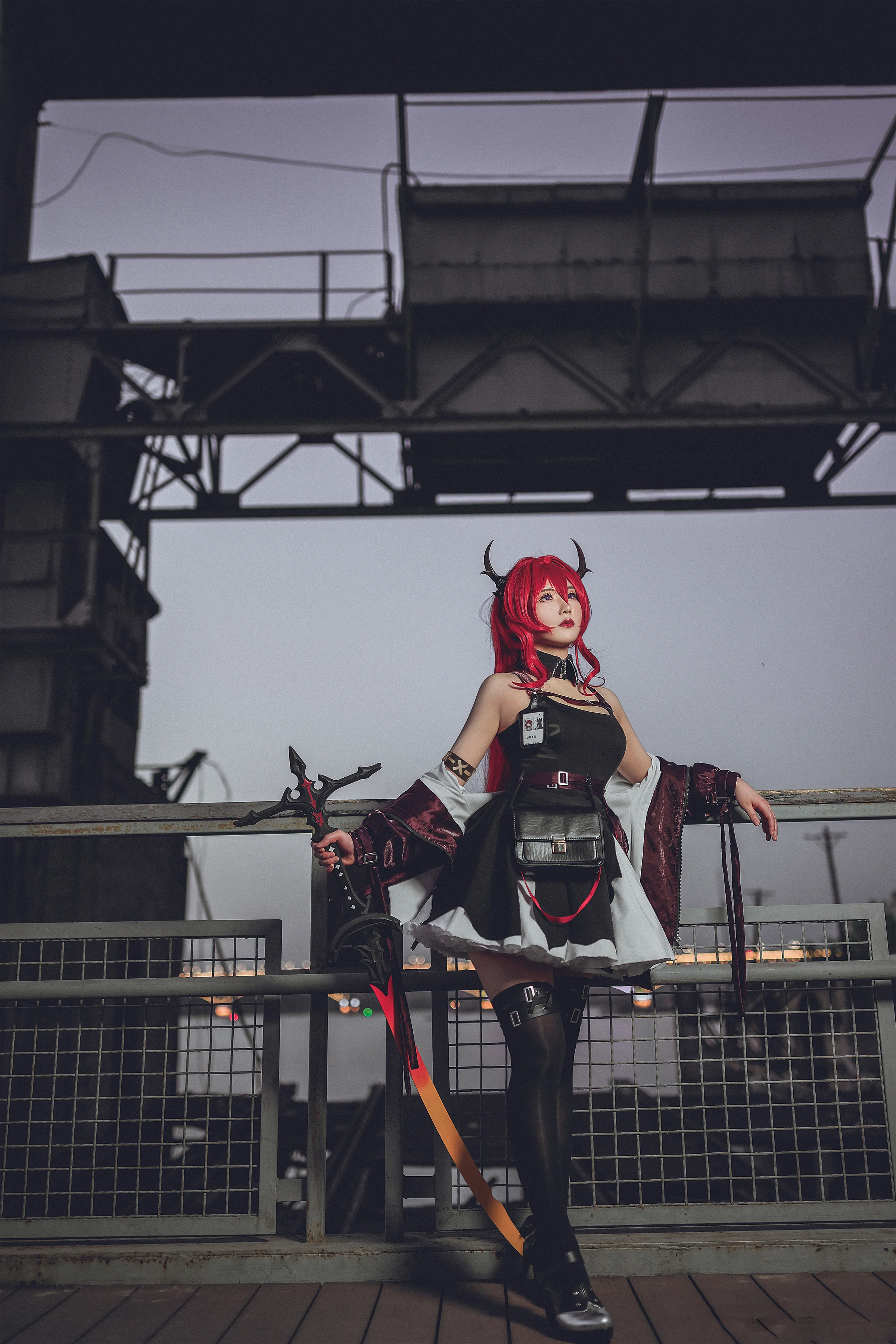 《明日方舟》史尔特尔COS写真