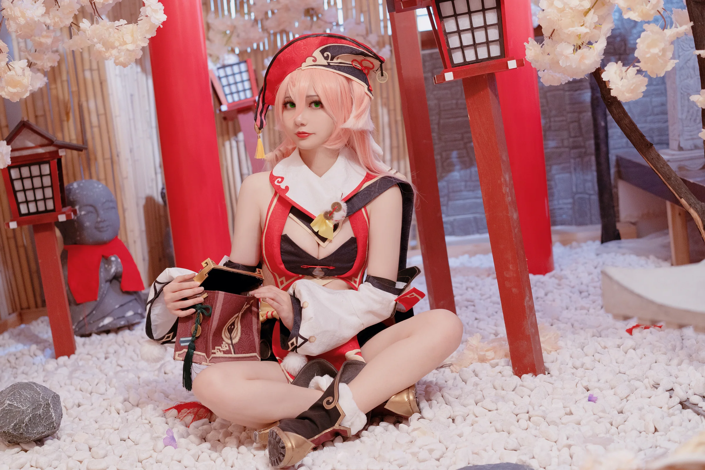 《原神》烟绯COS写真