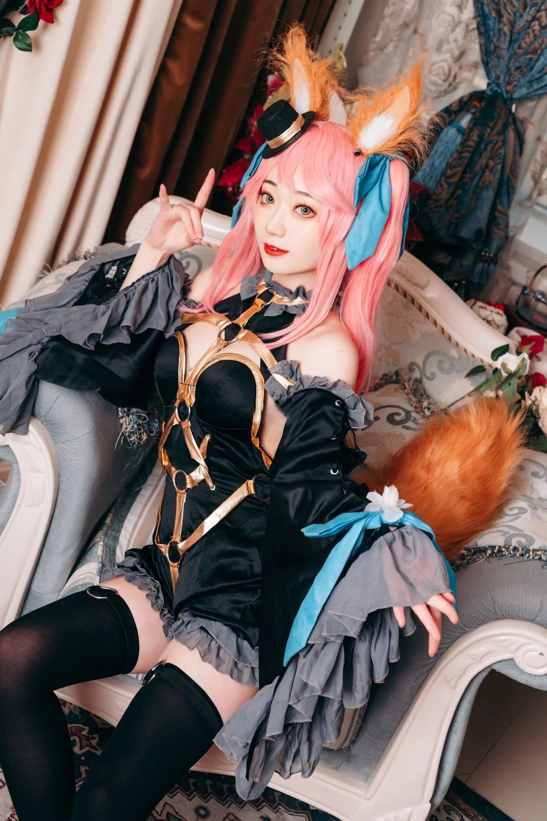漆黑的魔术师，玉藻前COS写真