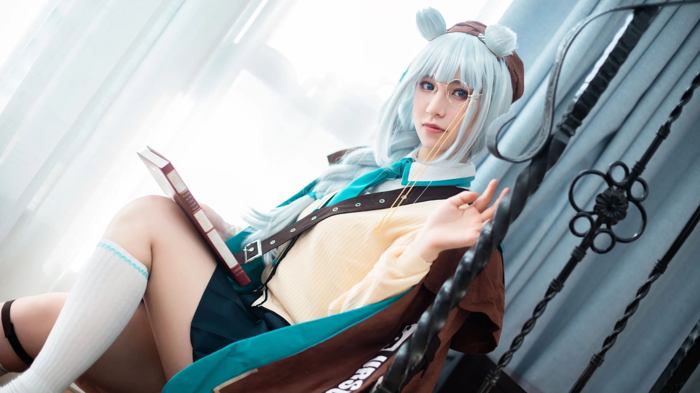 明日方舟 真理COS写真