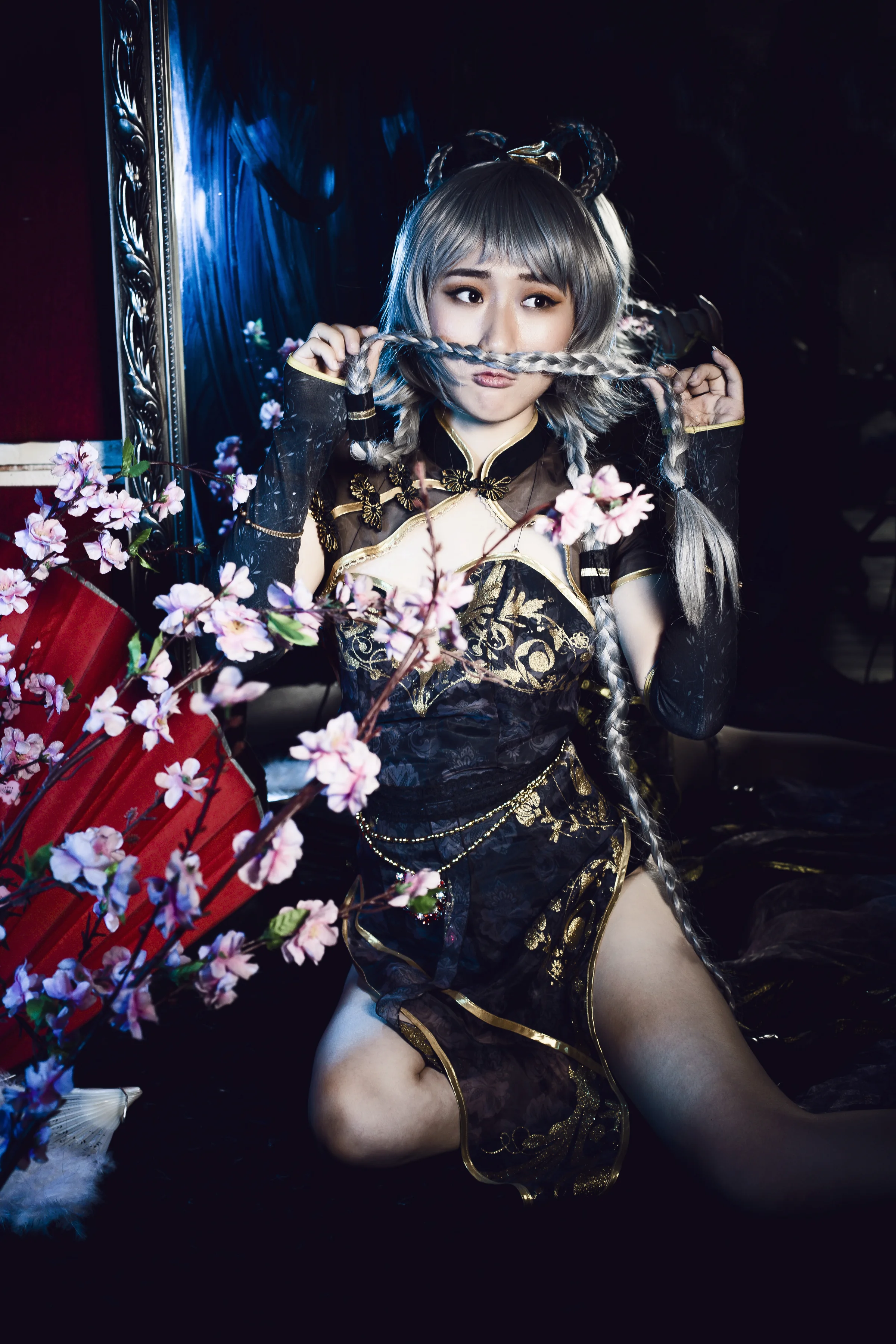 洛天依金丝雀暗黑COS写真