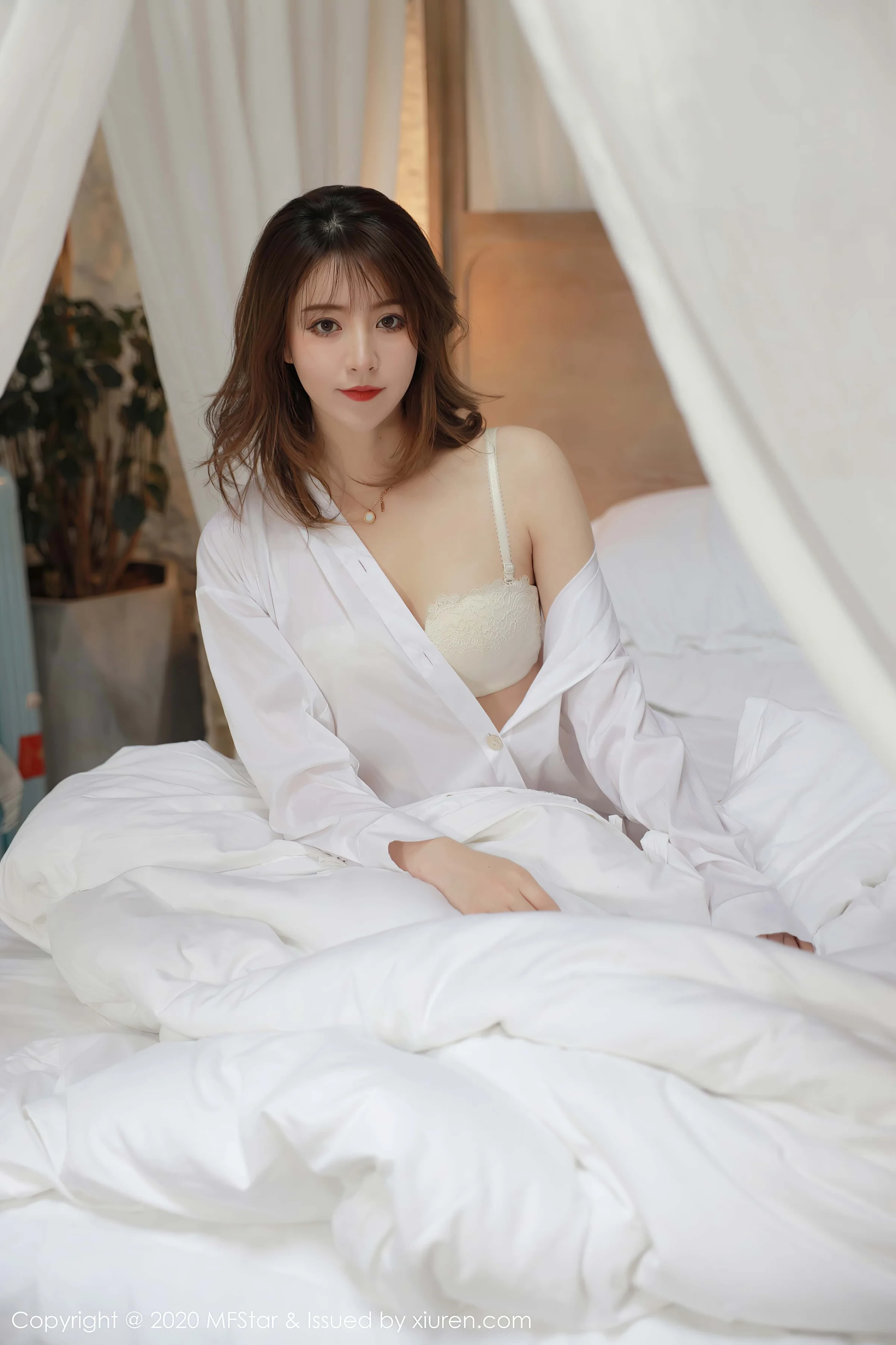[MFStar]模范学院 2020-08-14 Vol.369 yoo优优｜高清图片集