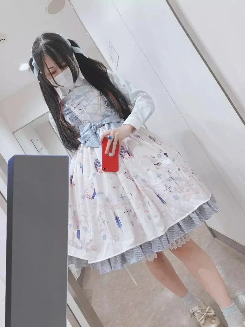 《蘿莉塔服飾的難題》如果女生這樣穿 旁邊的男生要穿什麼比較合適呢？｜高清图片集