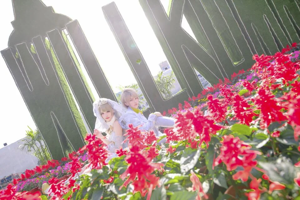 南小鸟花嫁觉醒COS写真