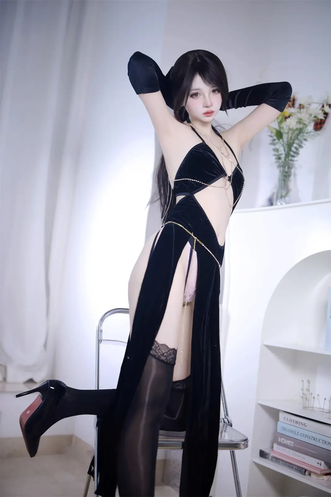 疯猫ss – 黑丝吊带袜｜高清图片集