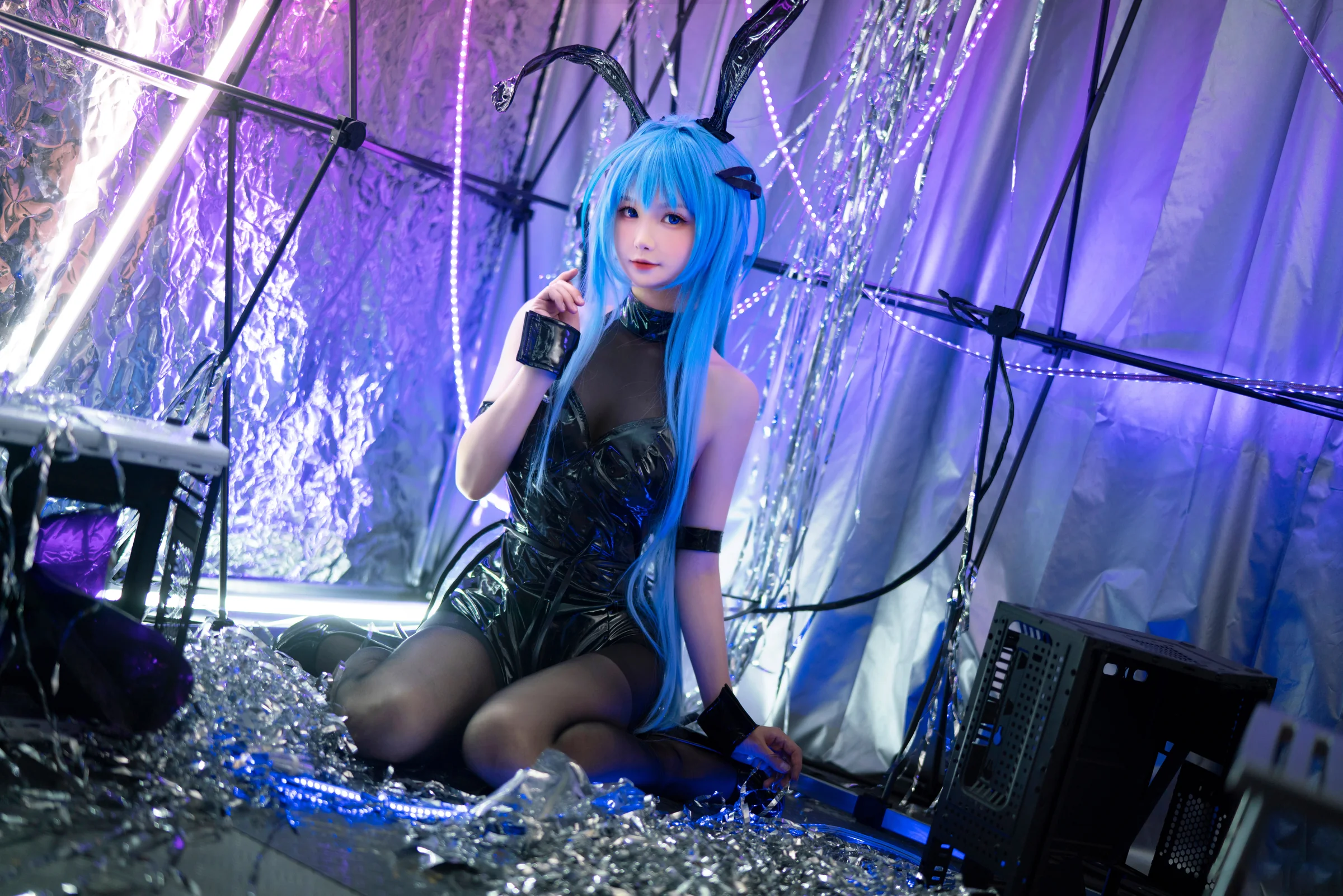 《碧蓝航线》花园兔女郎COS写真