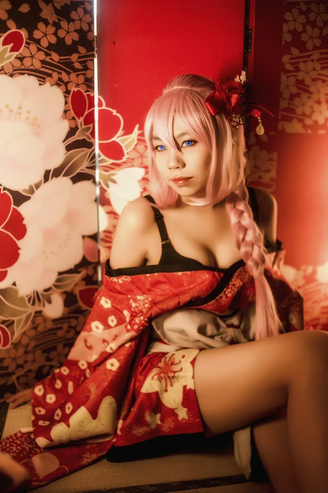 《绝世舞姬》 巡音流歌COS写真