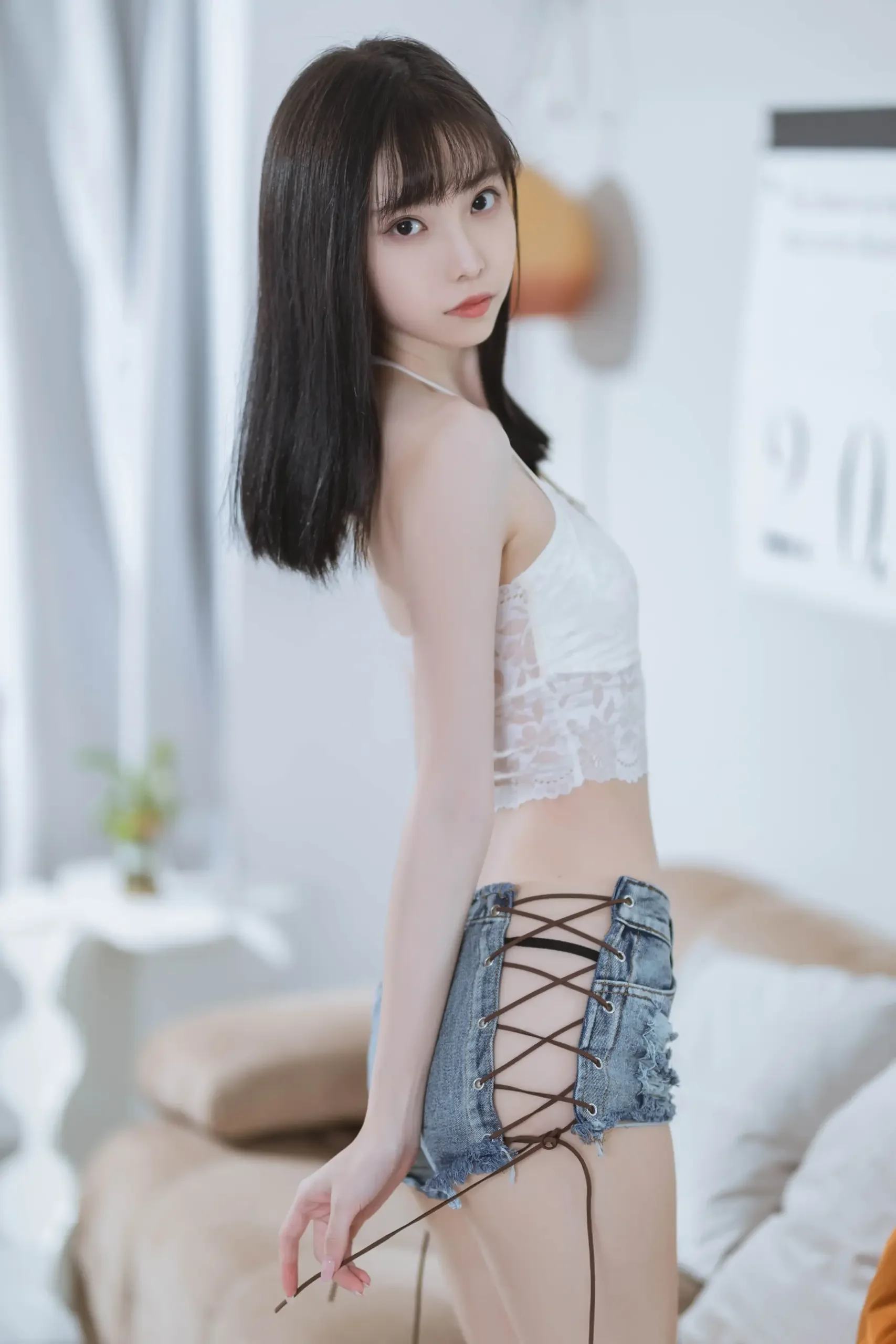 许岚LAN – 纯欲吊带｜高清图片集