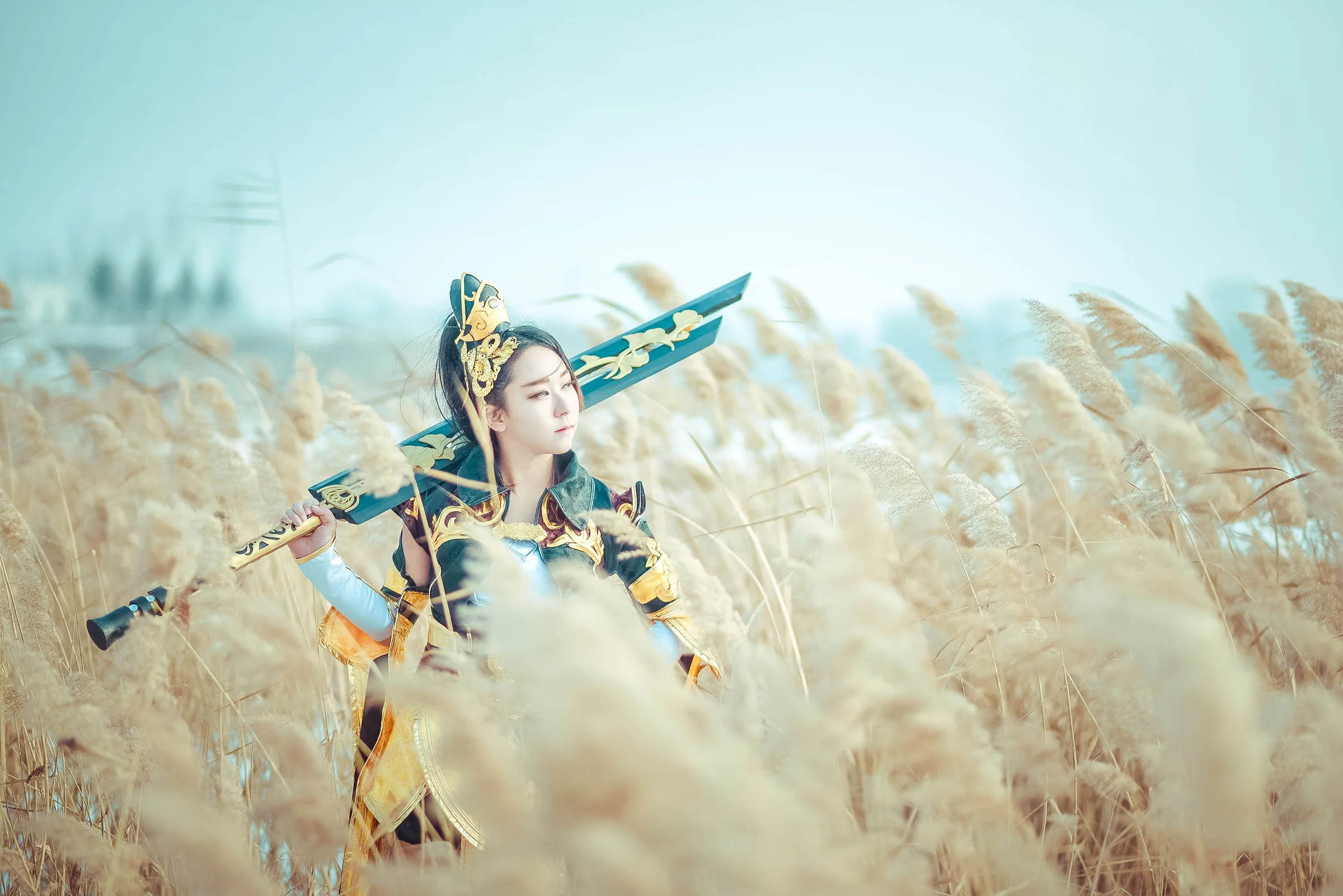 剑网三藏剑成女COS写真