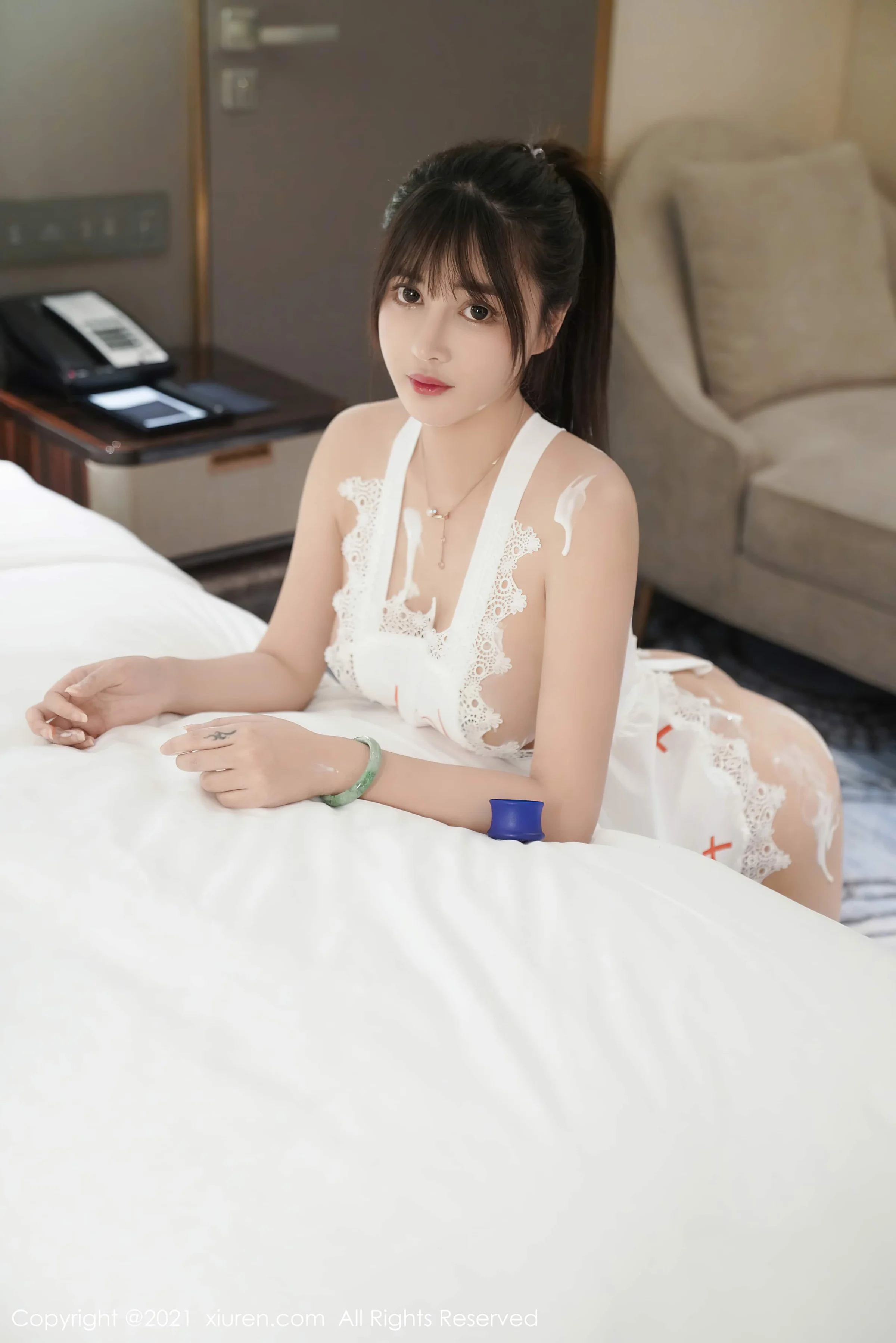 [秀人网]美媛馆 2021-04-14 Vol.3302 萌奈子｜高清图片集