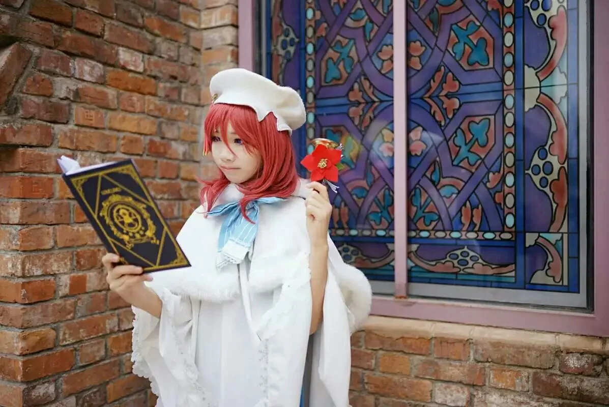 Lovelive!唱诗班未觉醒真姬COS写真