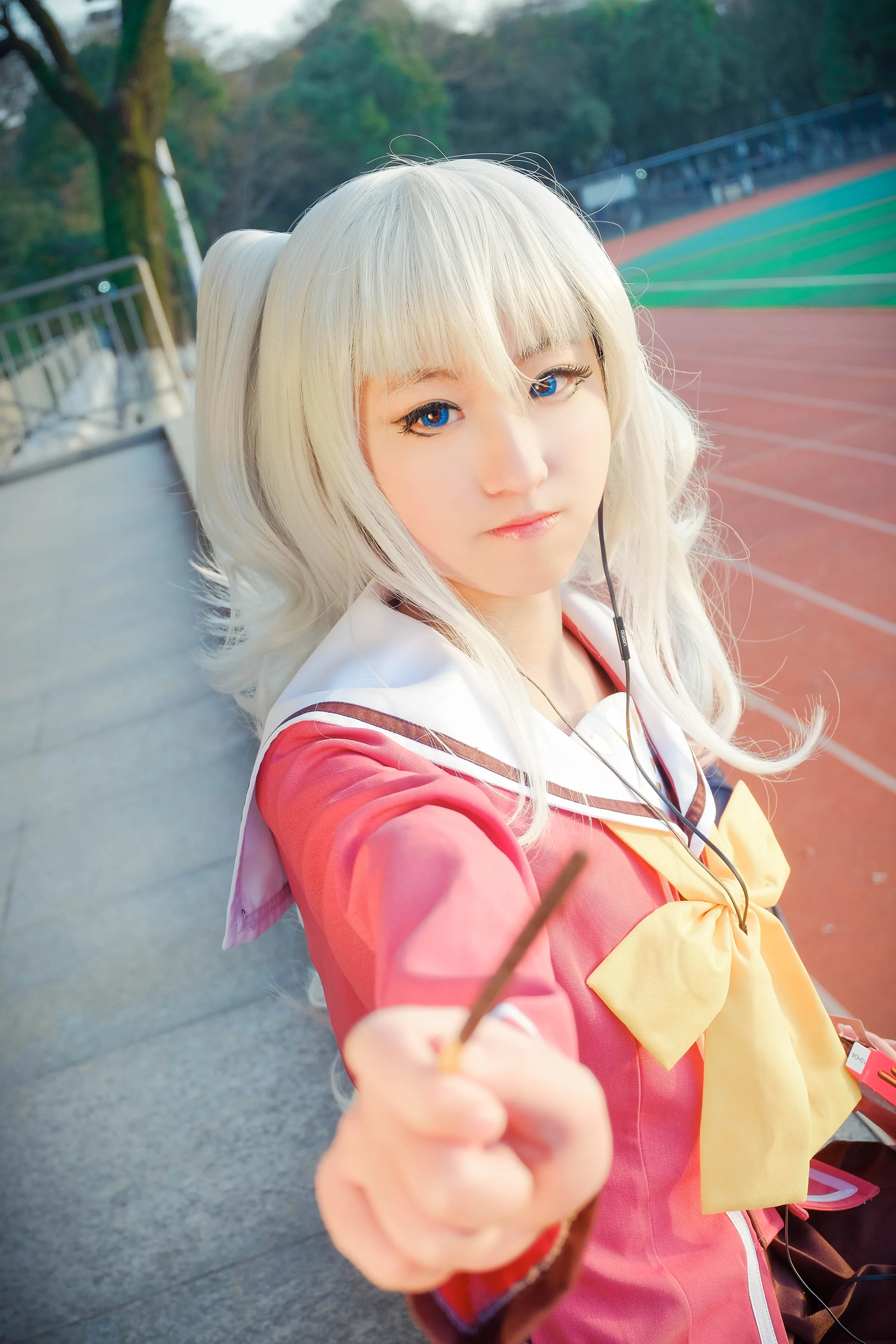 Charlotte友利奈绪COS写真